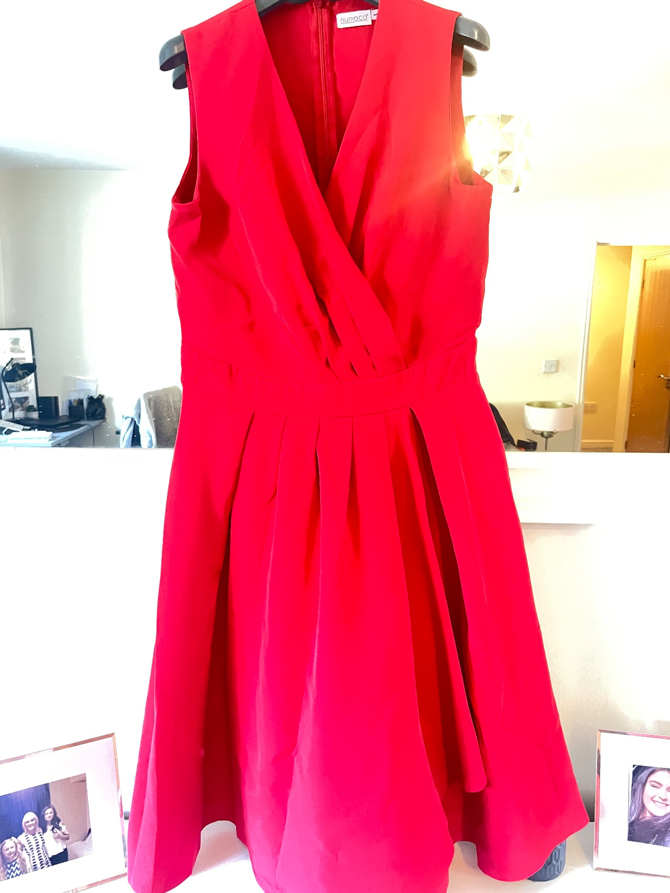 Gorgeous red floaty dress