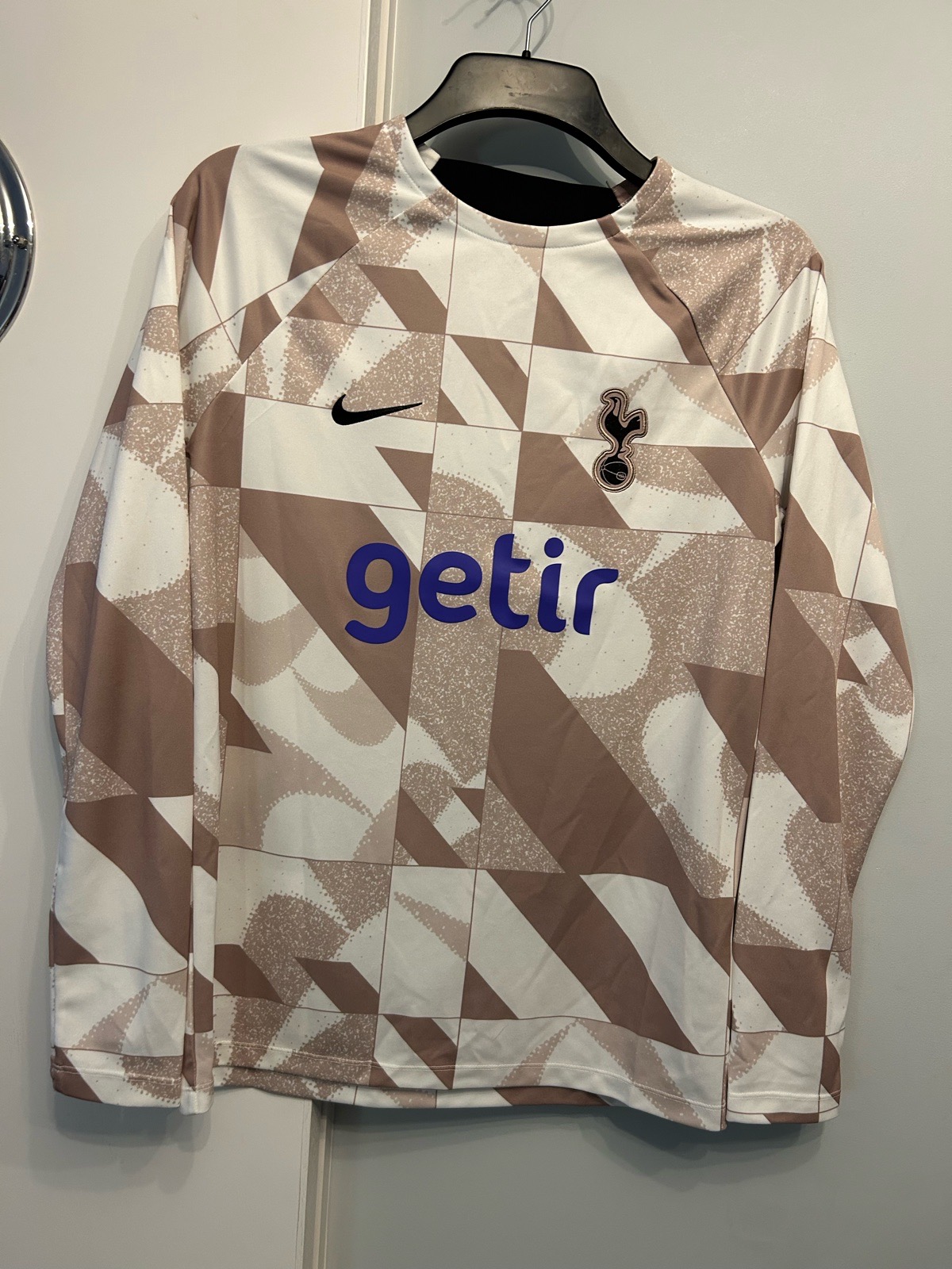 Nike Tottenham Hotspur pre game jersey new without tags