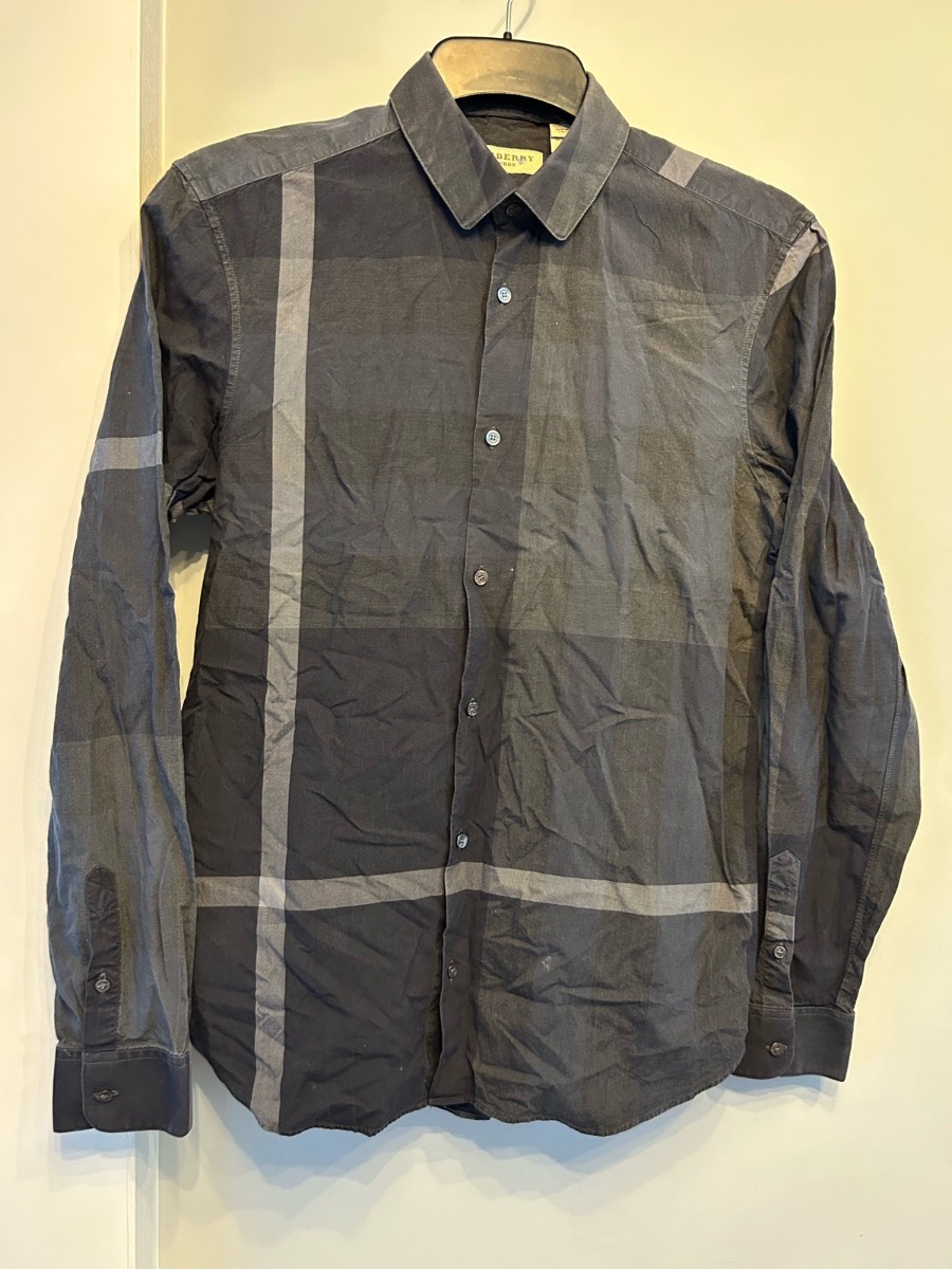 Burberry London men’s shirt size medium