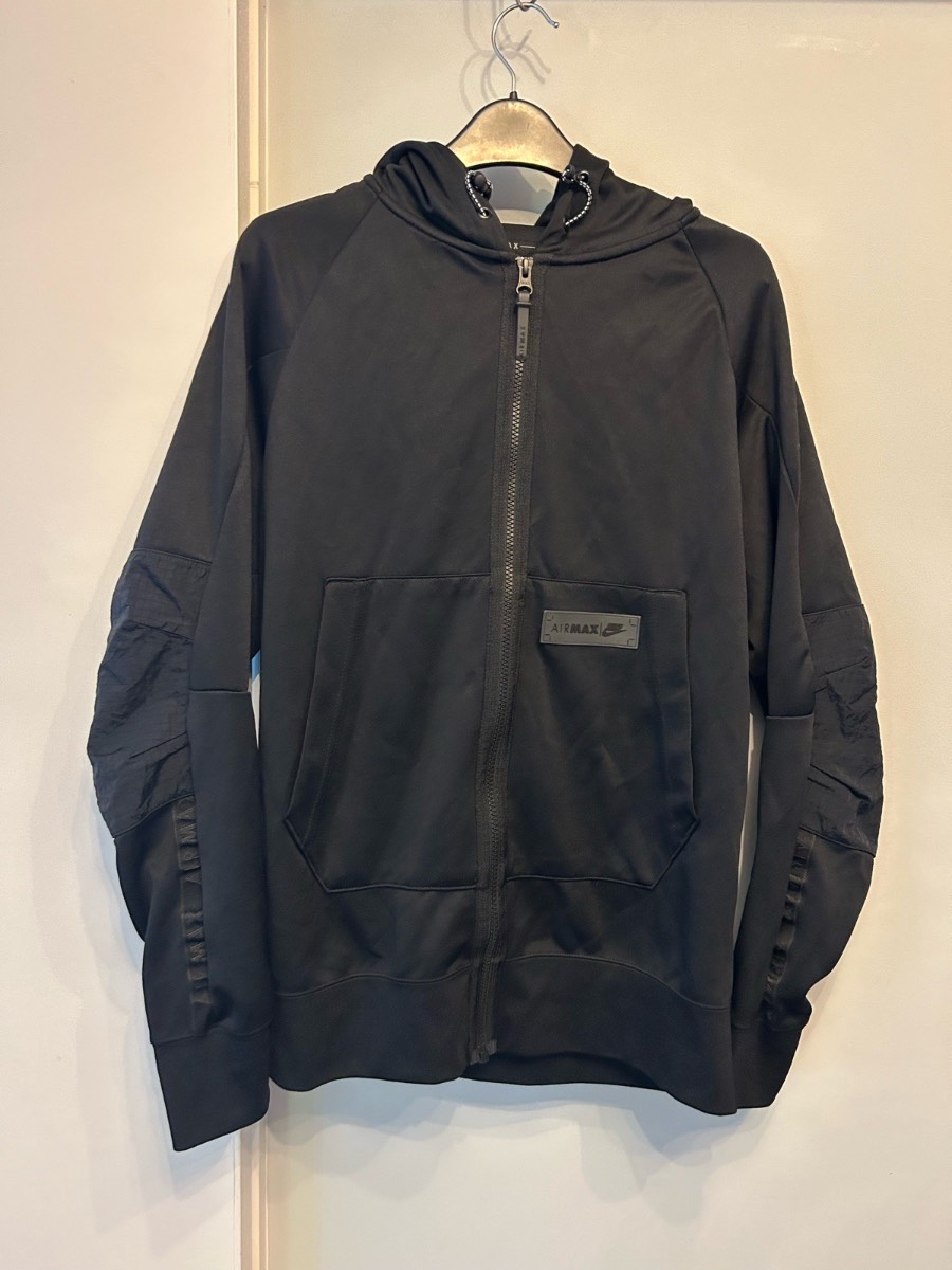 Nike air max hoodie Size medium Mens