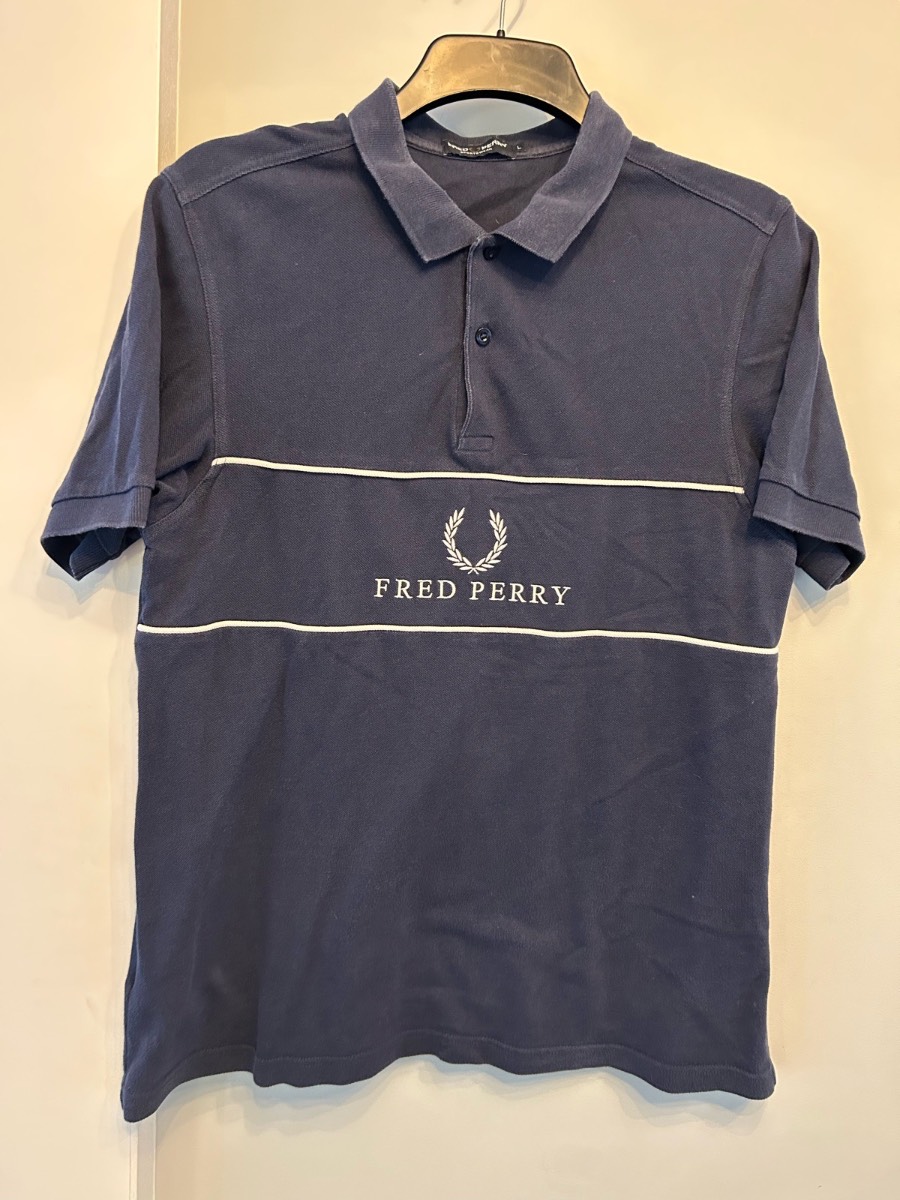 Fred Perry embroidered centre logo polo Size large
