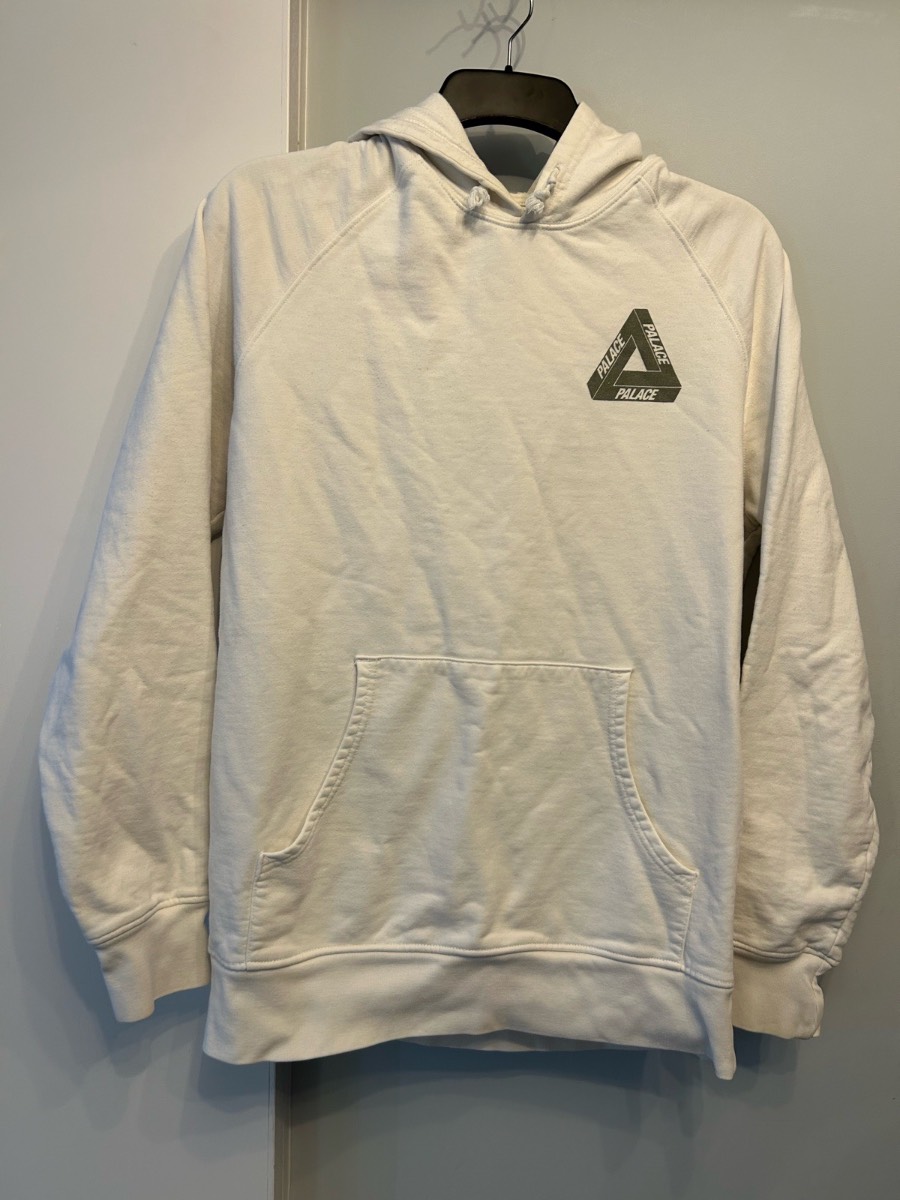 Palace skateboards Tri logo hoodie Size large