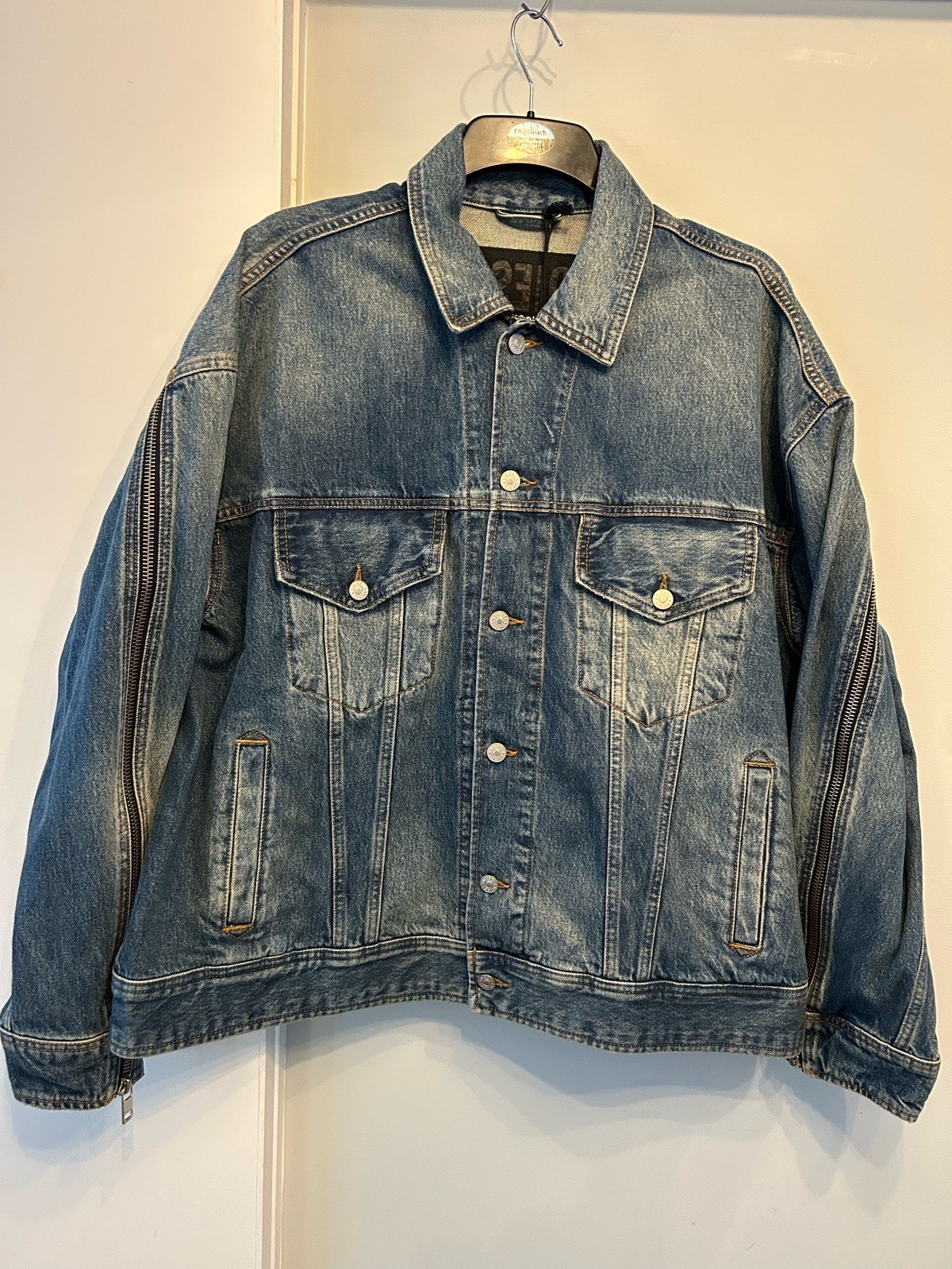 Diesel denim jacket New with defect wise large