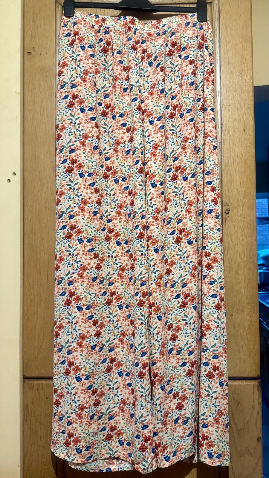 In The Style Orange Blue Floral Wide-leg Lightweight Trousers Size 12 (28”W 28”L