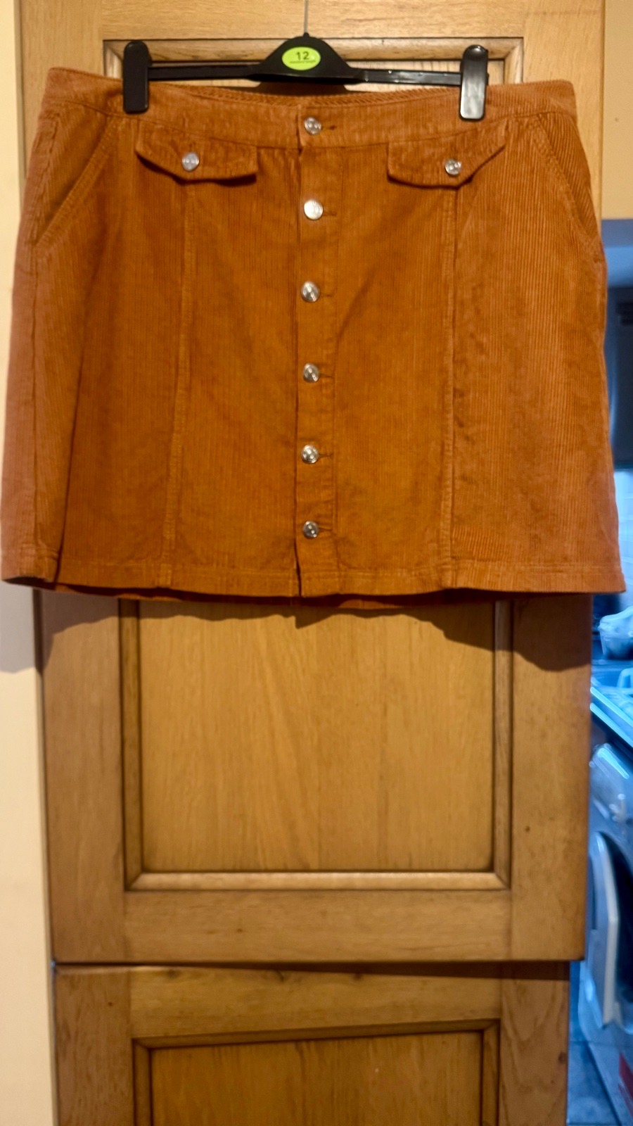 F&F Mustard-brown Corduroy Skirt with a Button-front & practical pockets Size 22