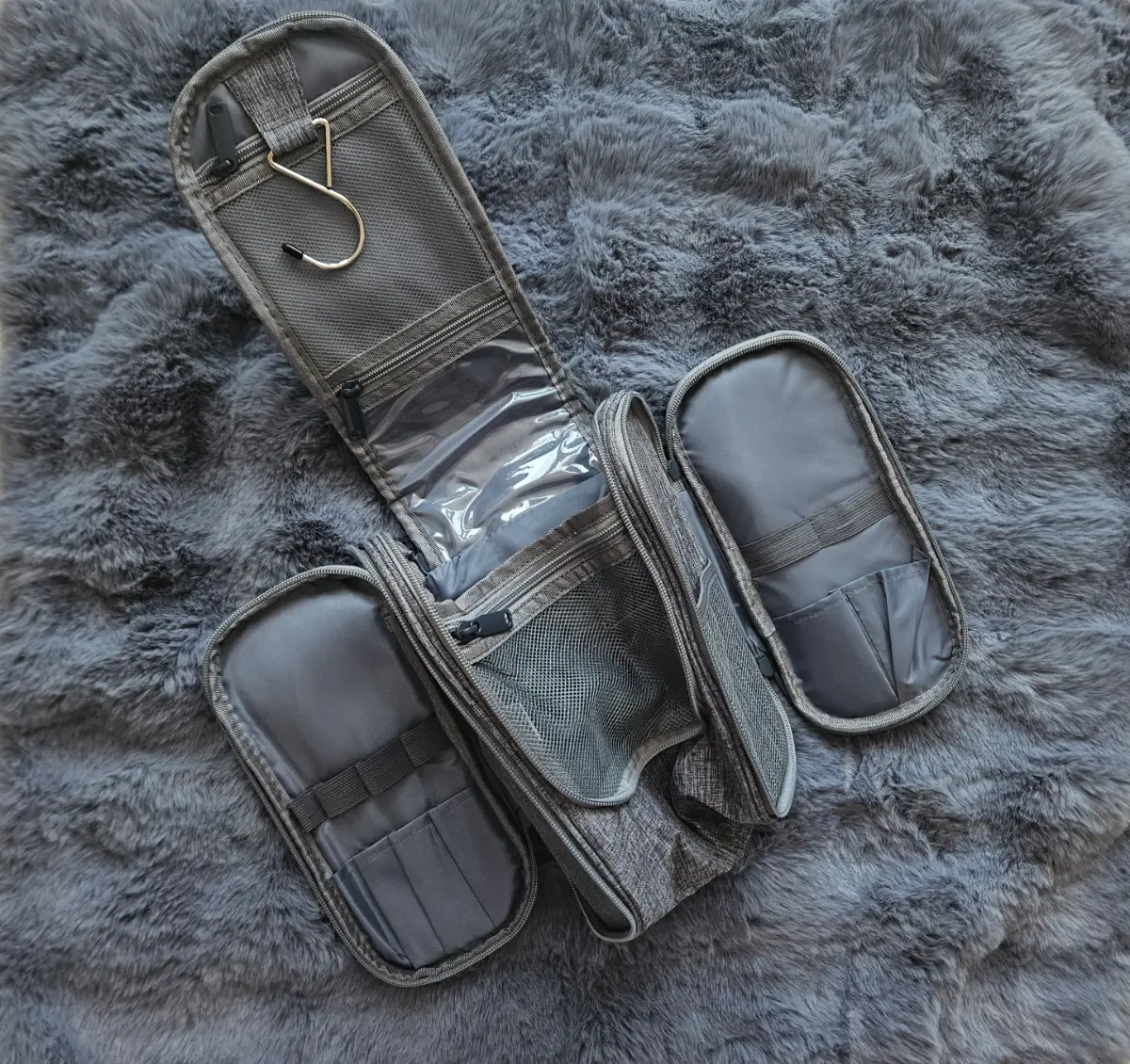 Hanging Travel Washbag 3 Comparatments