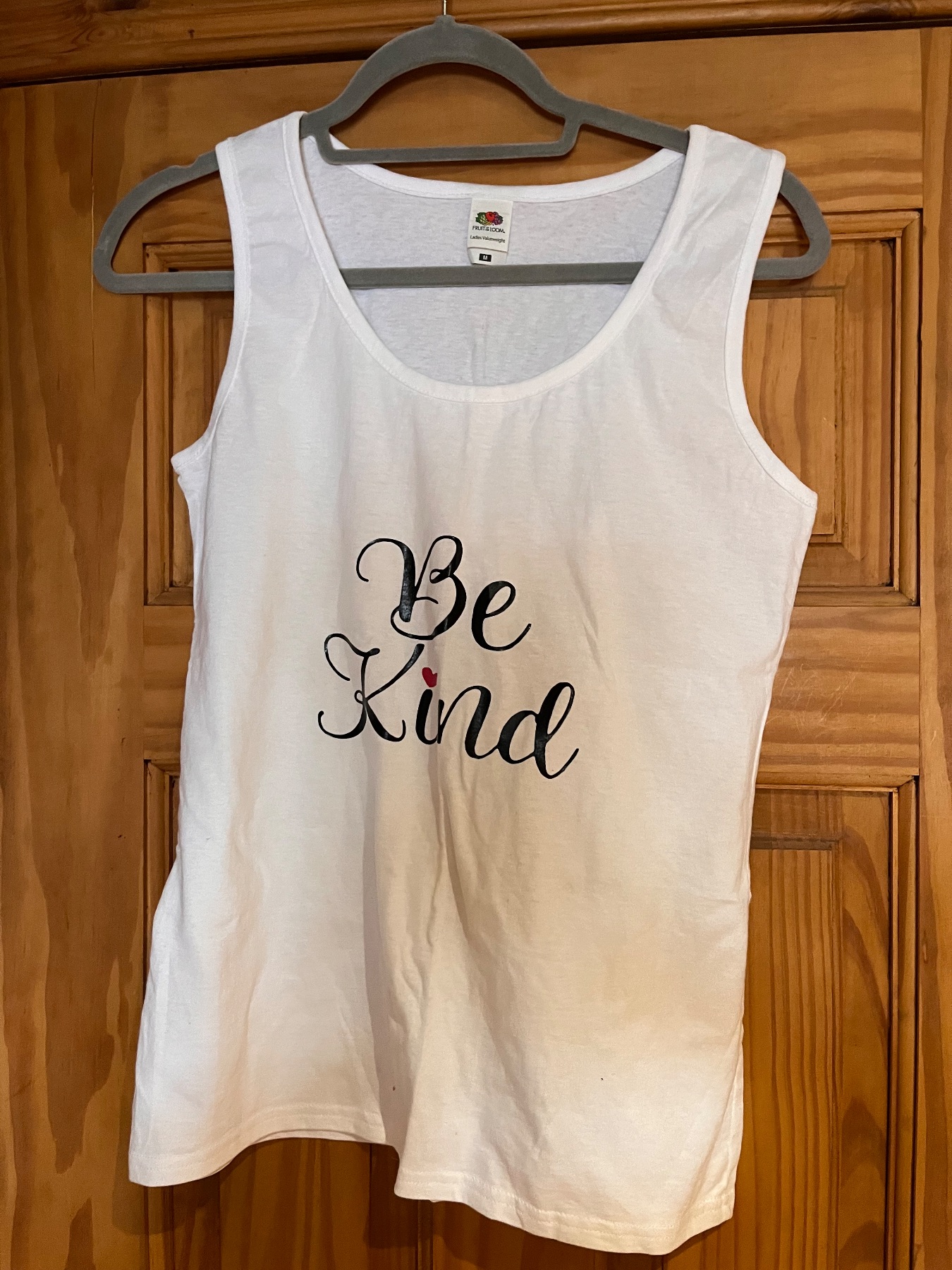 White be kind M tank top