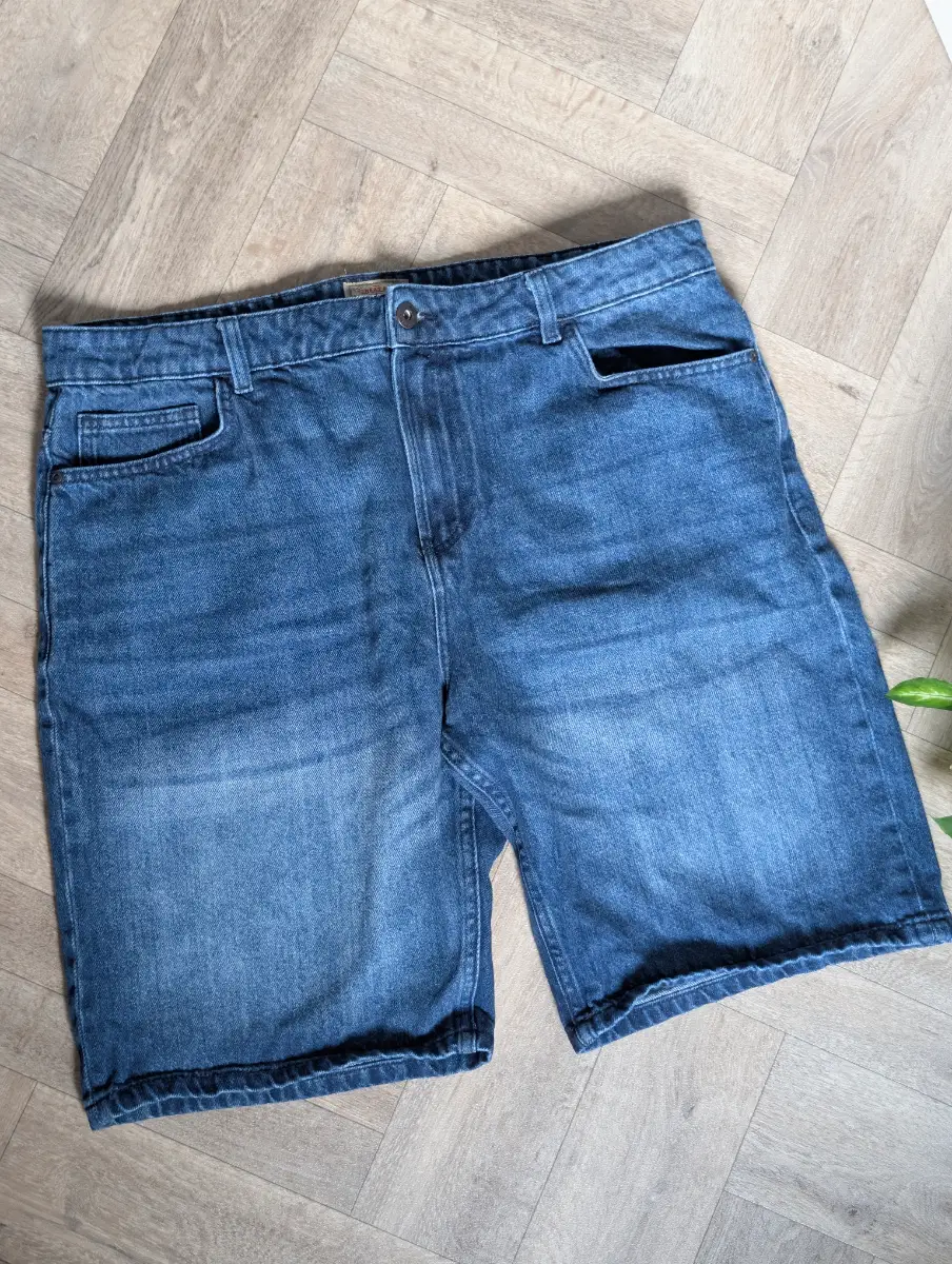 Next SP Blue Denim Straight Fit Shorts 38R Mid Wash Zip Fly Summer Casual VGC