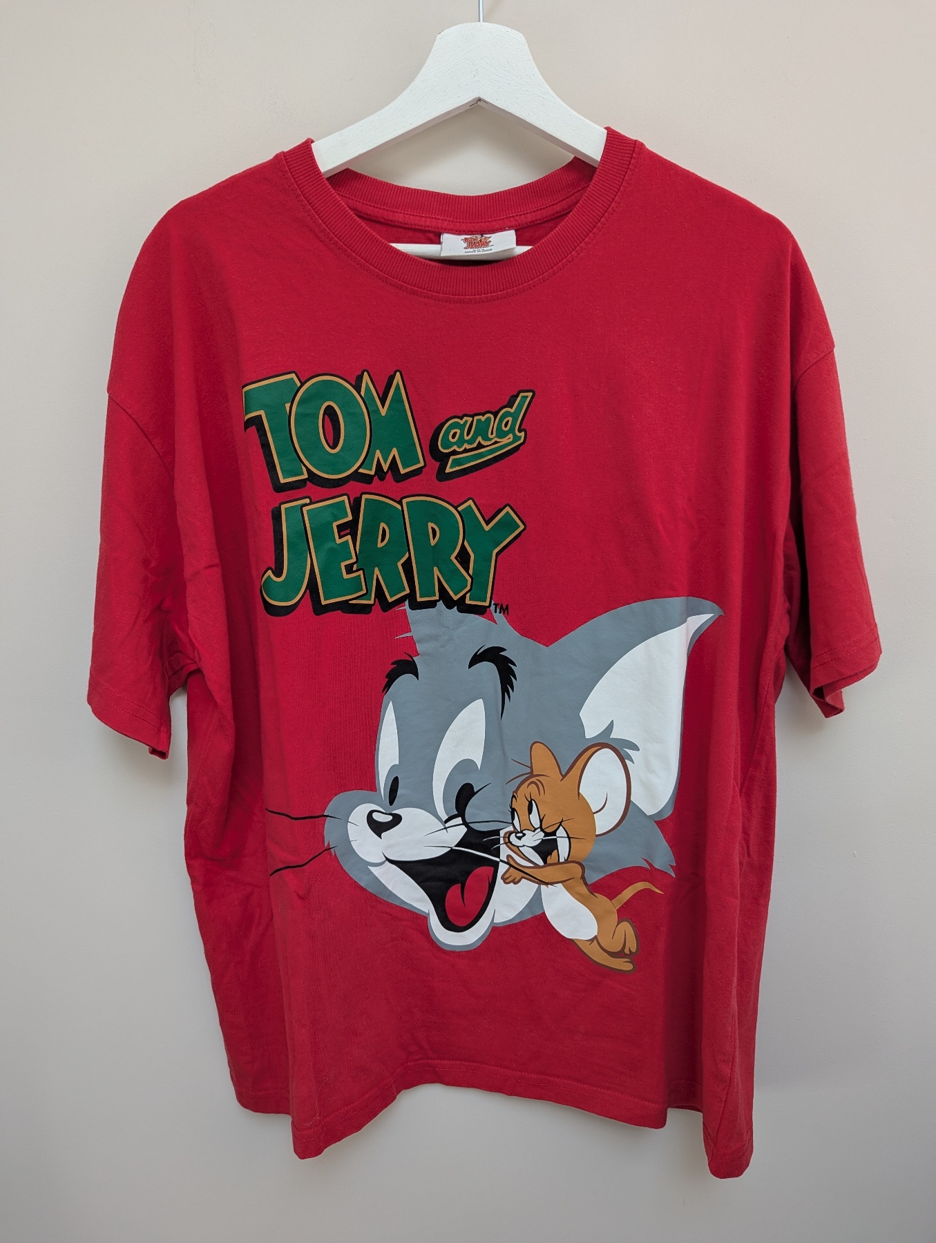 Tom & Jerry Red Graphic Print T-Shirt Short Sleeve Size M TV Show Characters Cat