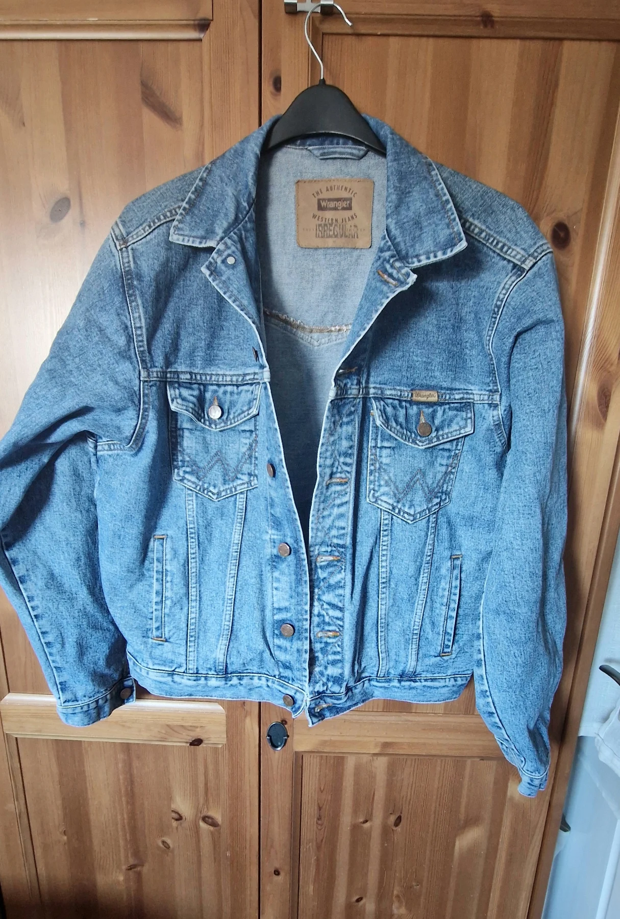 Vintage Wrangler Denim Jacket "Irregular " - Size Medium