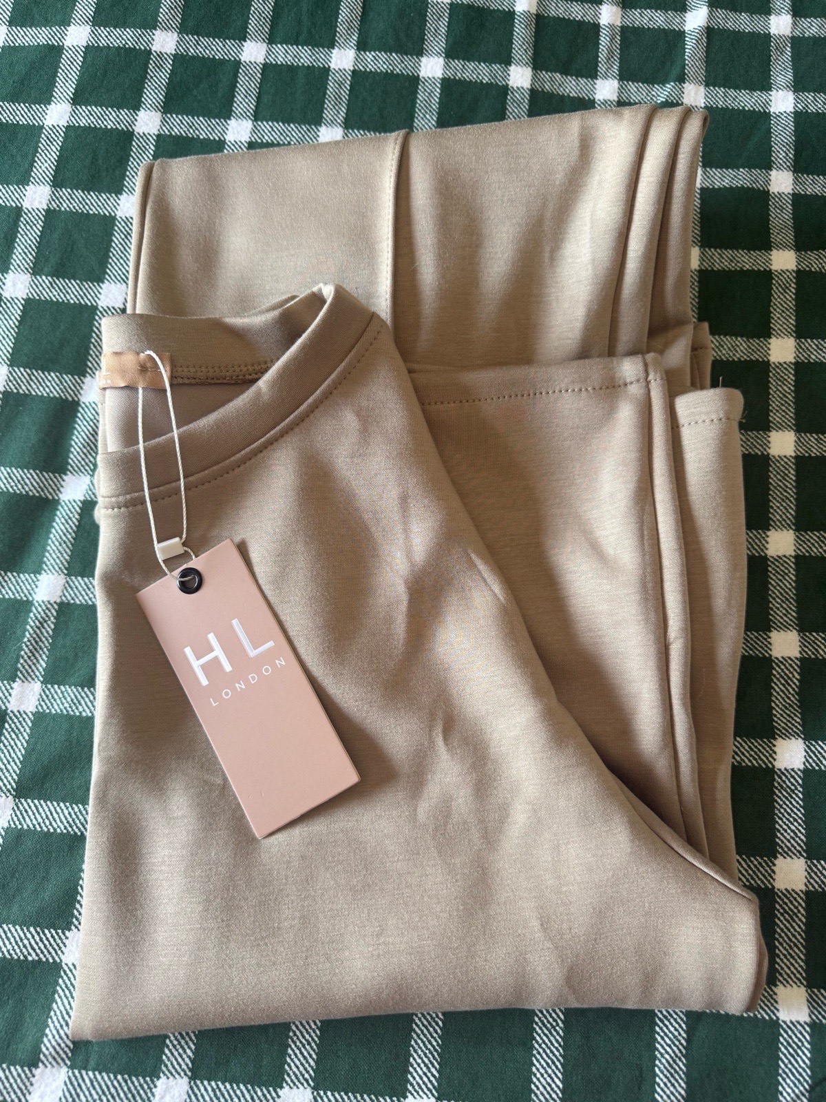 Short Sleeve Top With Piped Wide Leg Trouser