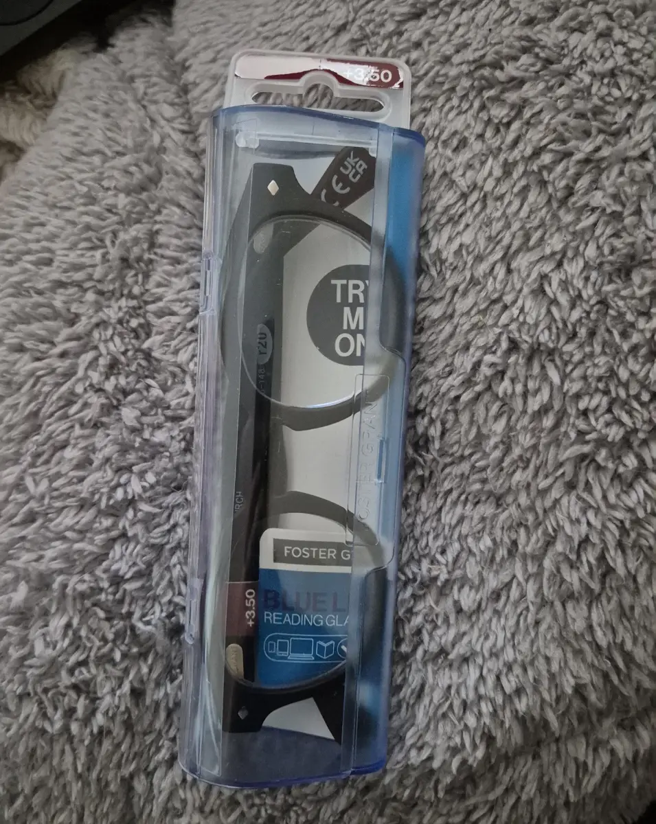 Foster Grant Reading Glasses +3.5