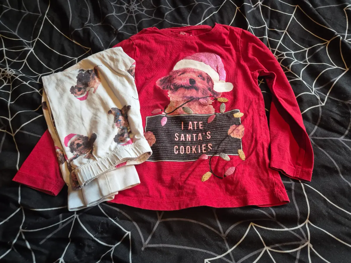 F&F christmas pajamas 4-5 Years