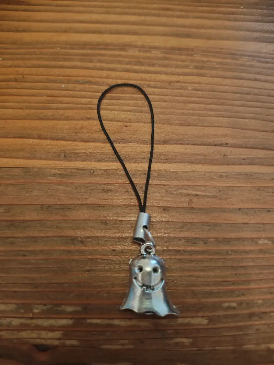 Mini Metal Ghost Phone Charm Keyring Bag Charm Halloween Spooky Goth Accessorie