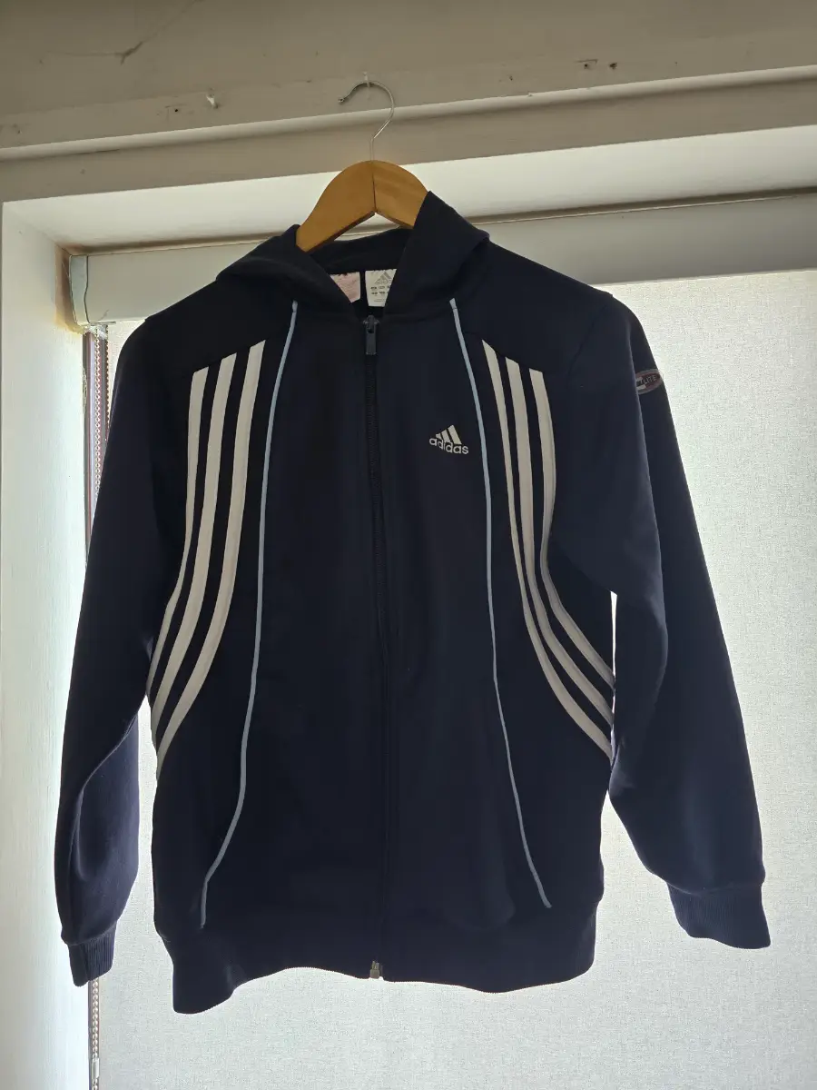 Adidas Hoodien