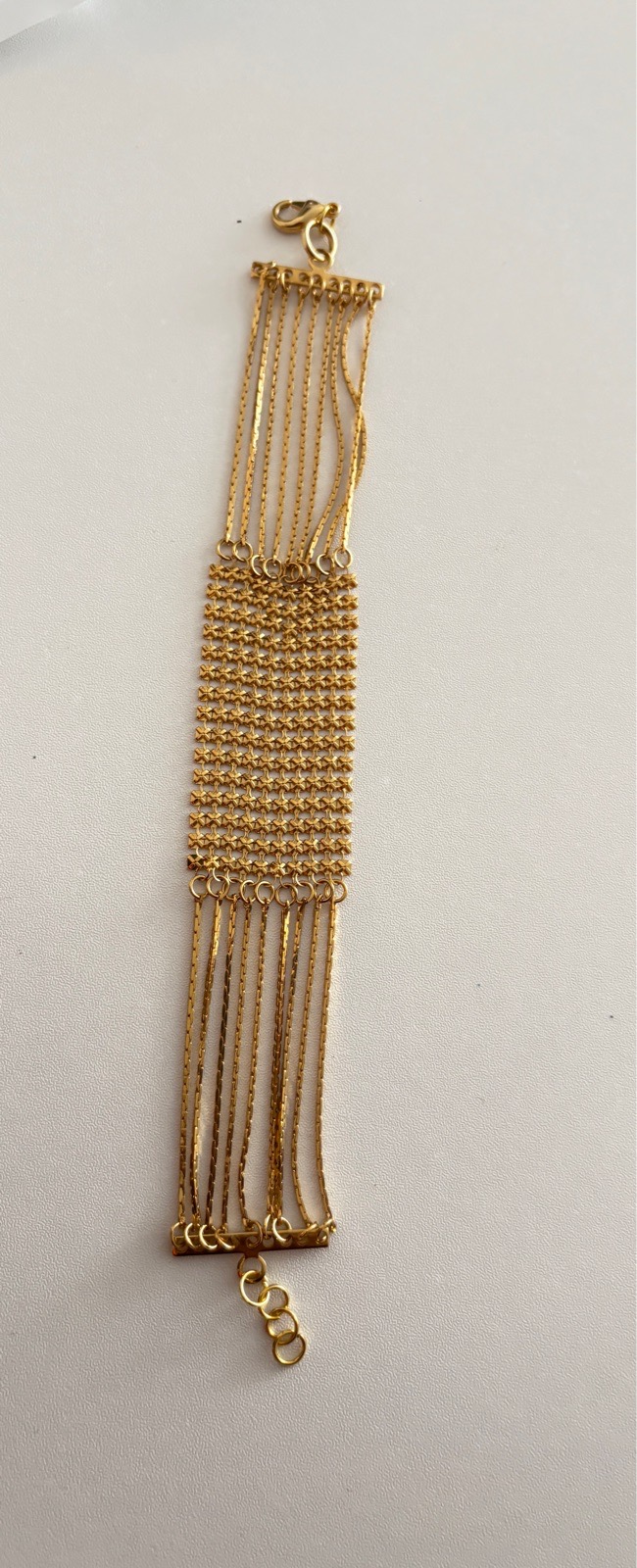 Elegant bracelet for women’s