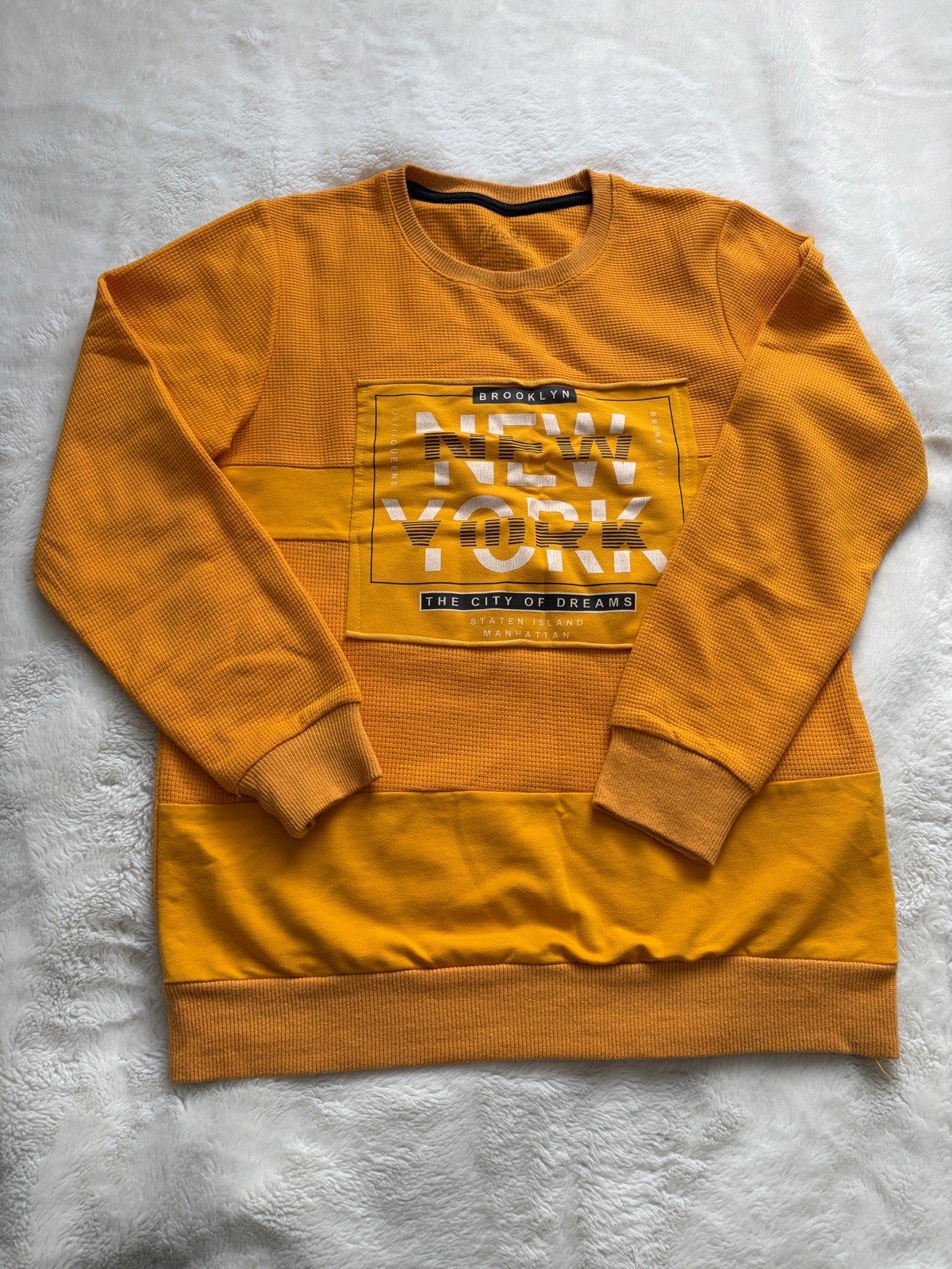 Mustard jumper