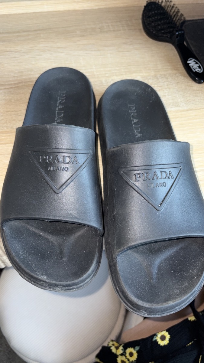Prada black rubber logo slides sandals size EU40 UK 6.5/7
