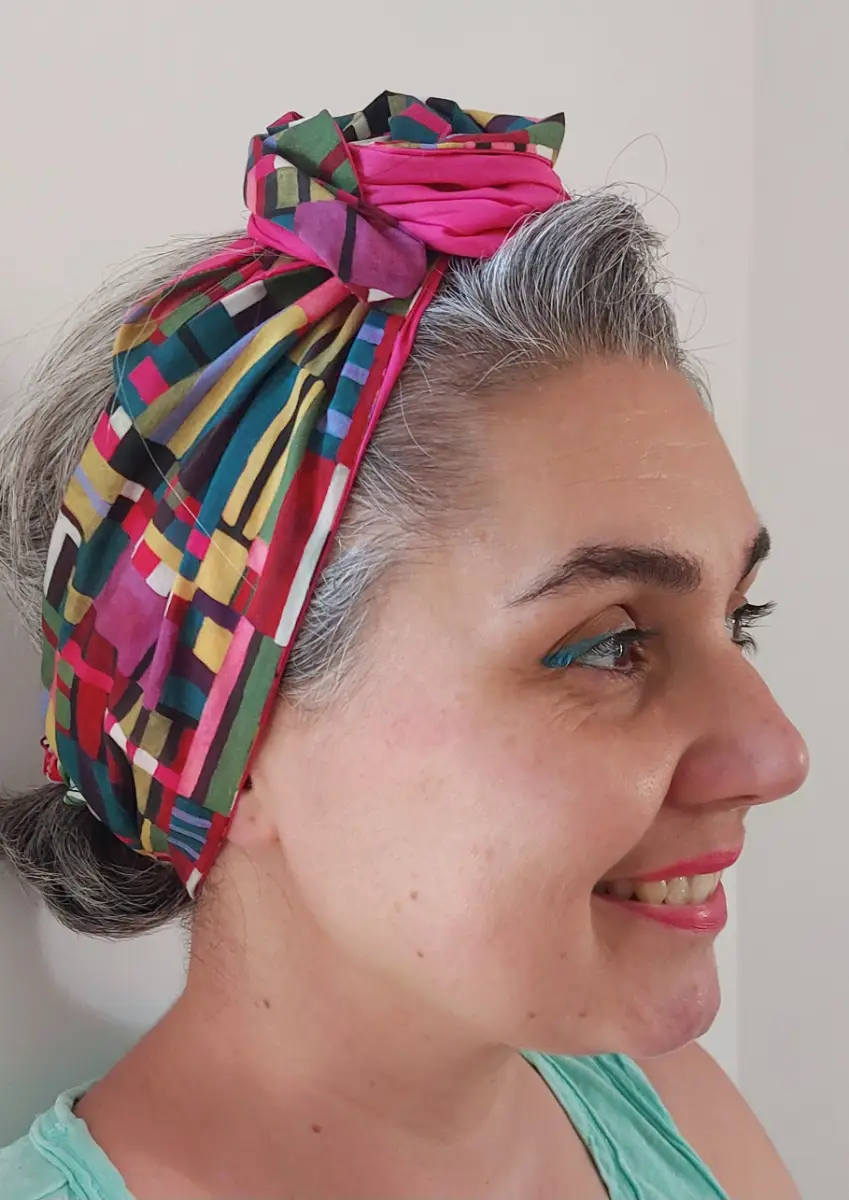 Wire enforced wide headband