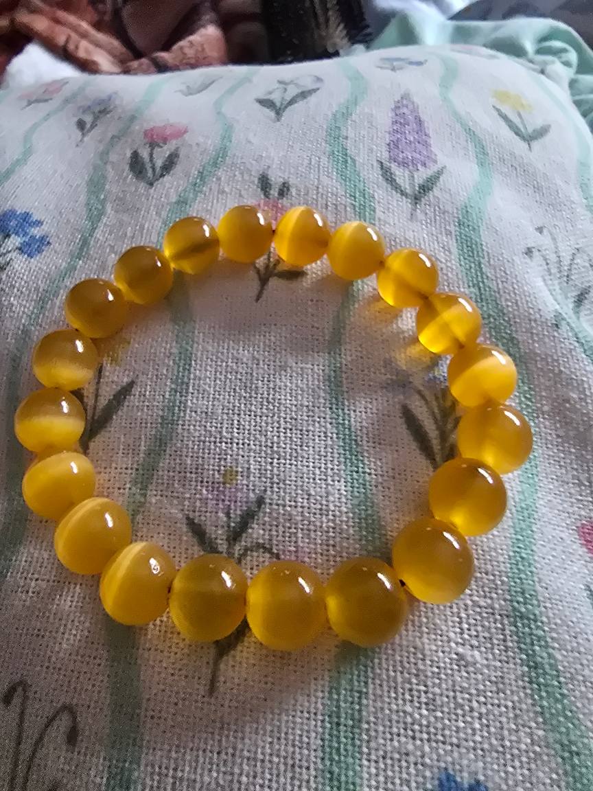 Orange glass bead bracelet
