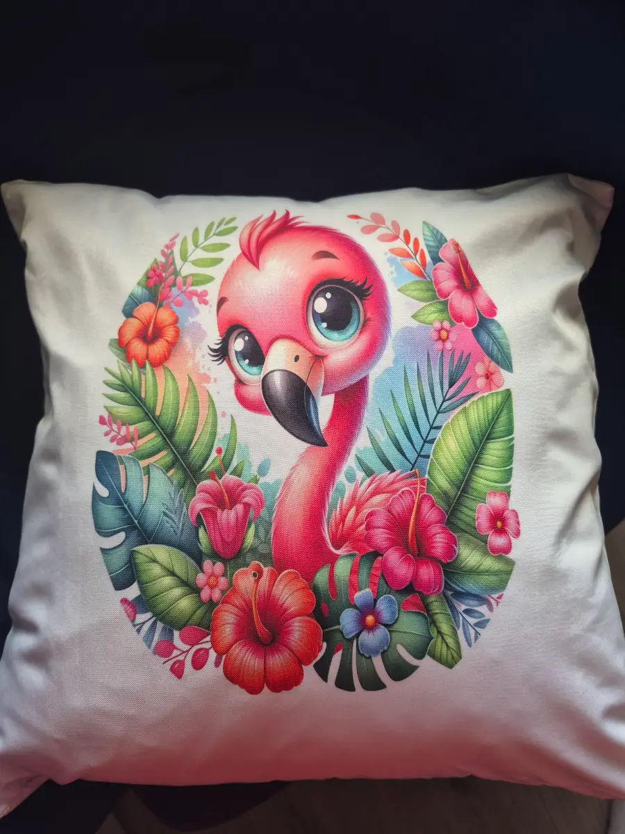 Flamingo cushion cover with pillow insert