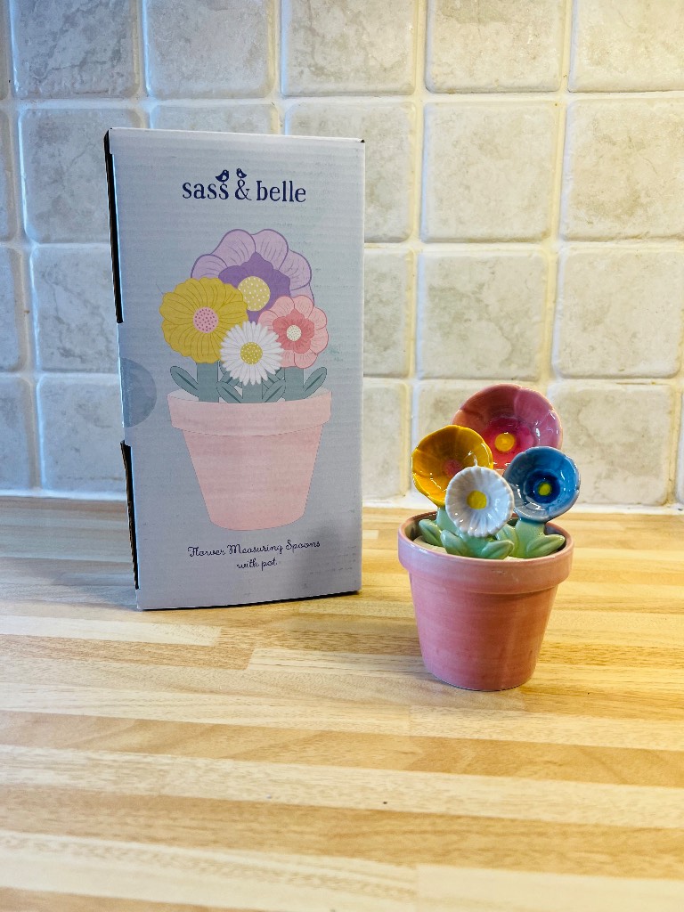 Ceramic Flower Measuring Spoon with Pot by Sass & Belle