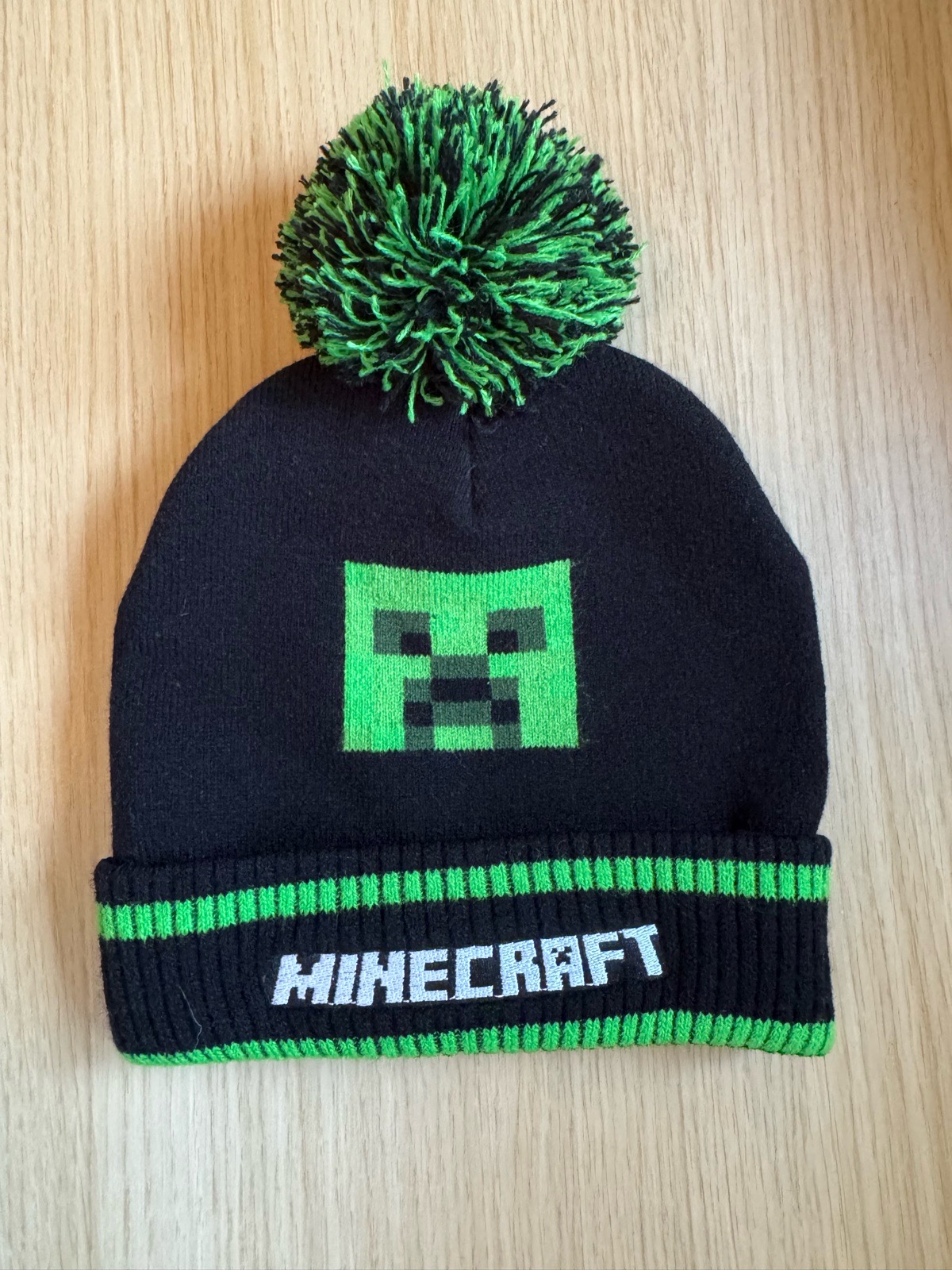 Minecraft Creeper Bobble Beanie Hat Black Green