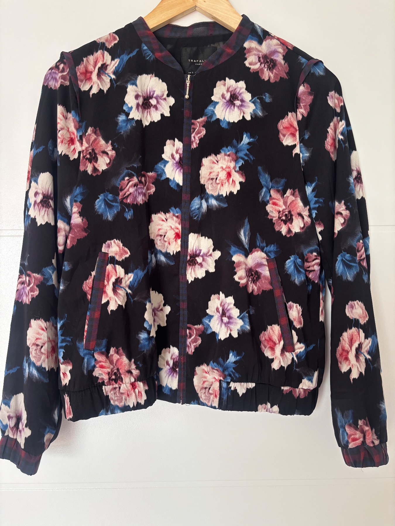 Zara Trafaluc Floral Black Pink Blue Bomber Jacket Size S