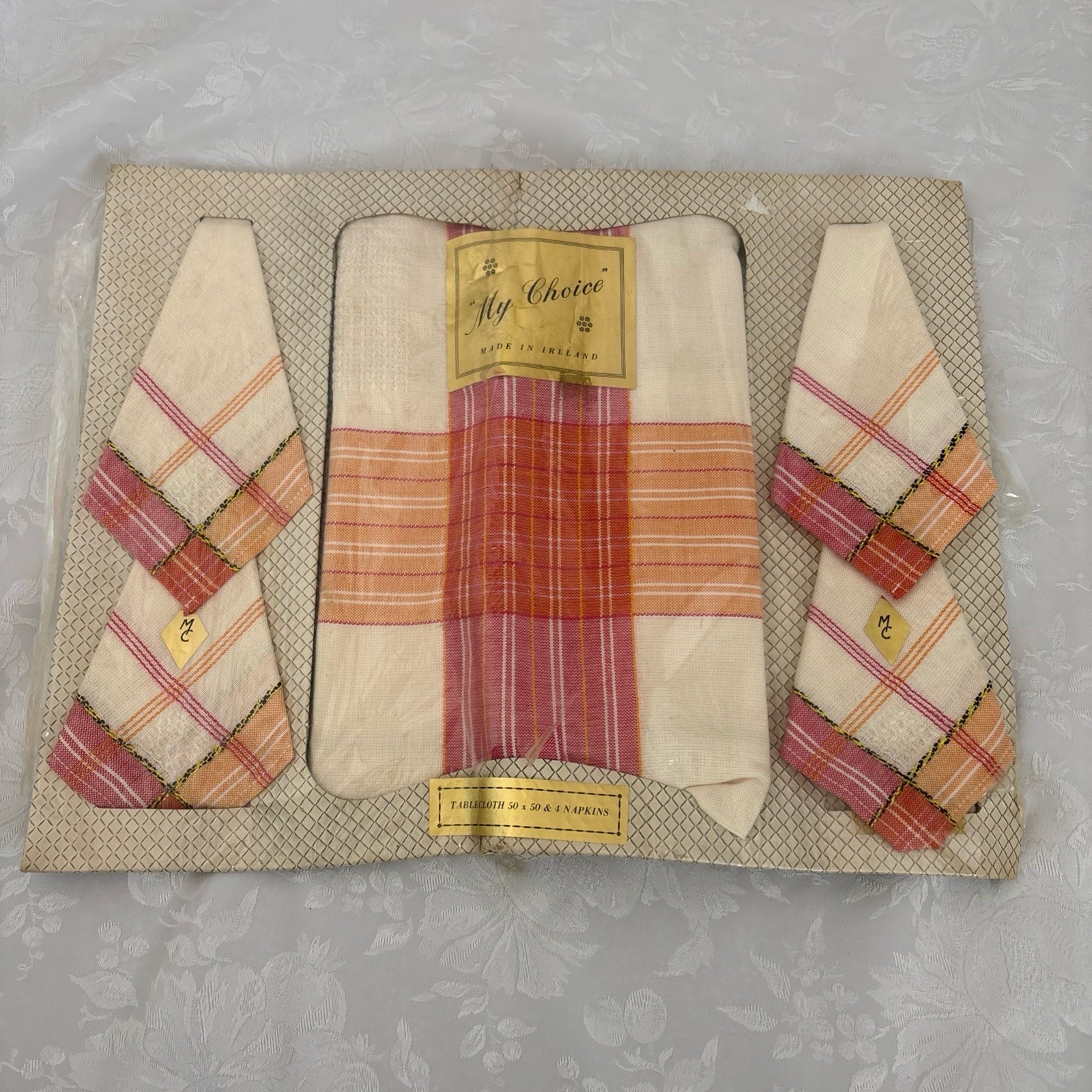 Vintage Irish linen Tablecloth & 4 Napkins cream red orange plaid check