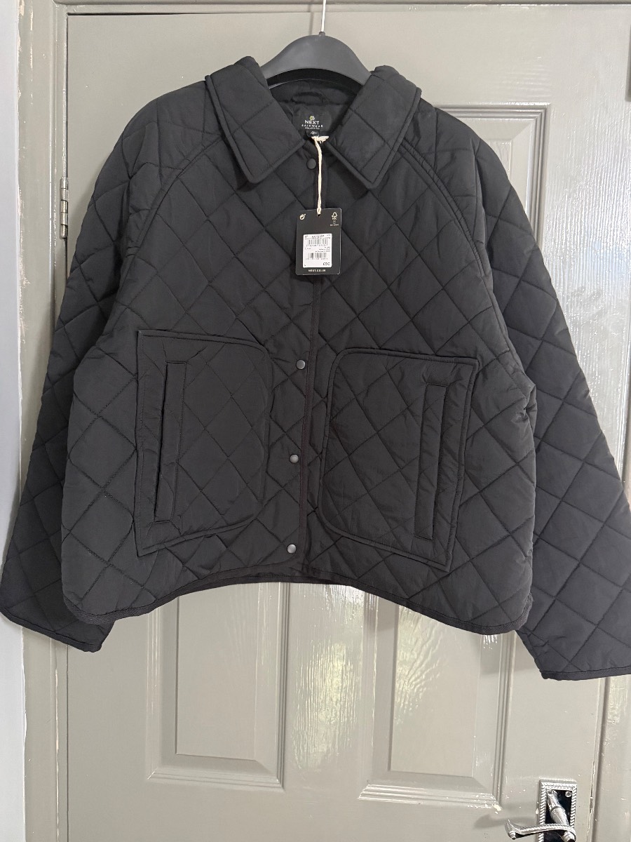 Quilted shower proof jacket