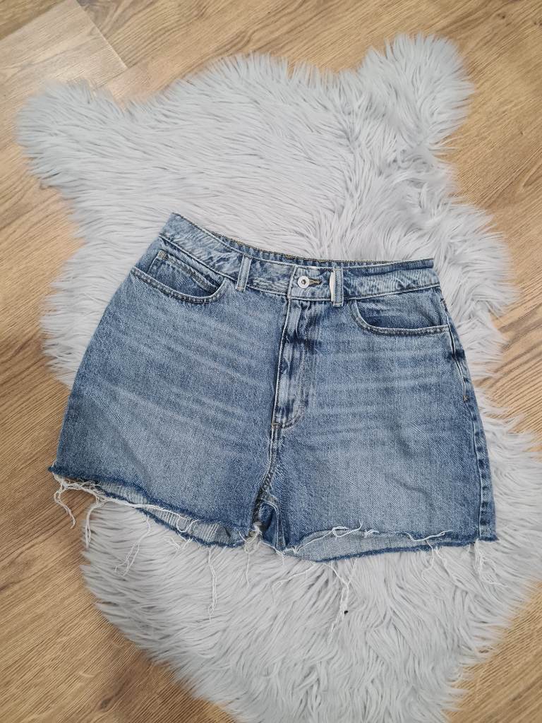 Collusion denim shorts size 14