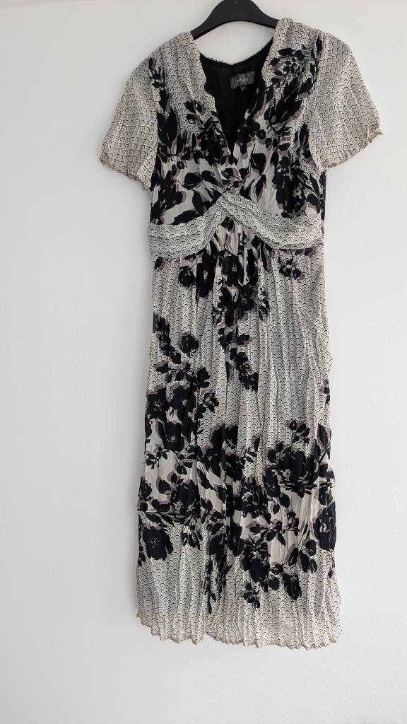 Marks and Spencer Ladies Dress Sz 12