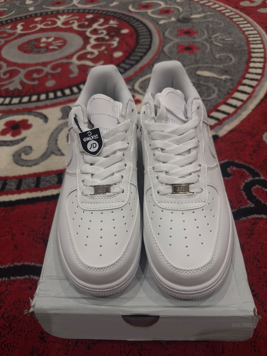 Nike Airforce 1 - Size UK 6