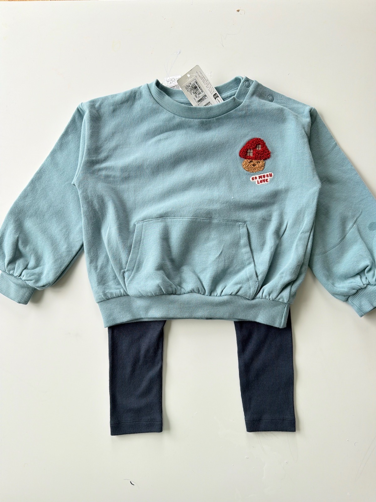 M&S Boys 2 pc sweatshirt and leggings set, 2-3 years