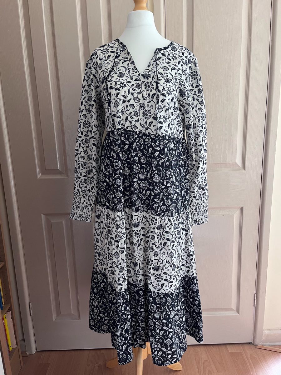 Cotton Traders Boho Maxi Dress - Navy & White Floral Tiered Gypsy Dress - NWT Size UK 14