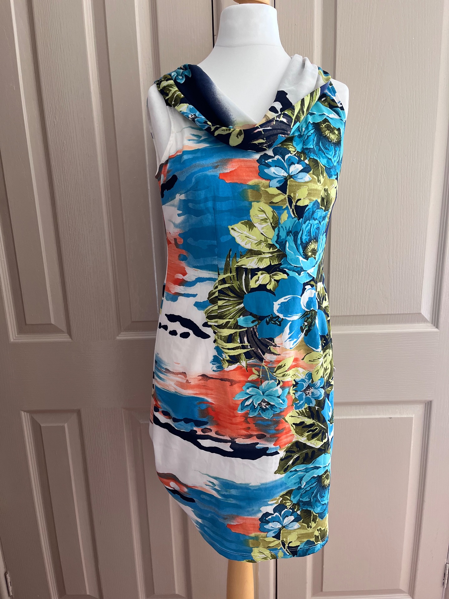 Butik Dayi Abstract Floral Cowl Neck Shift Dress - Size 12