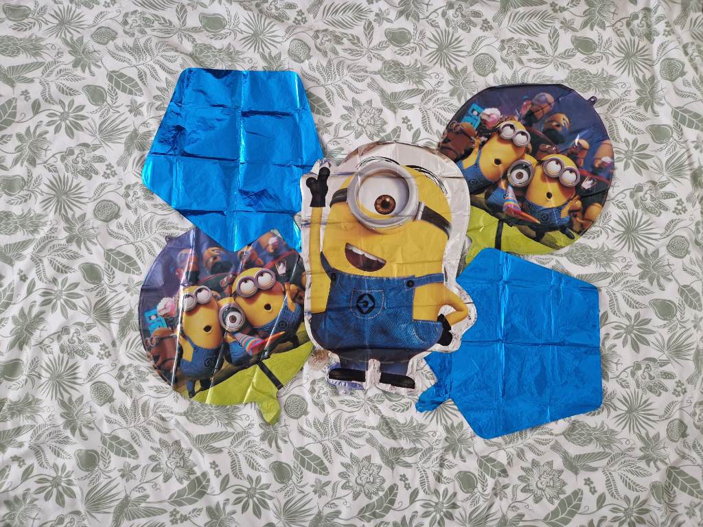 Minions birthday party balloons. Foil balloons