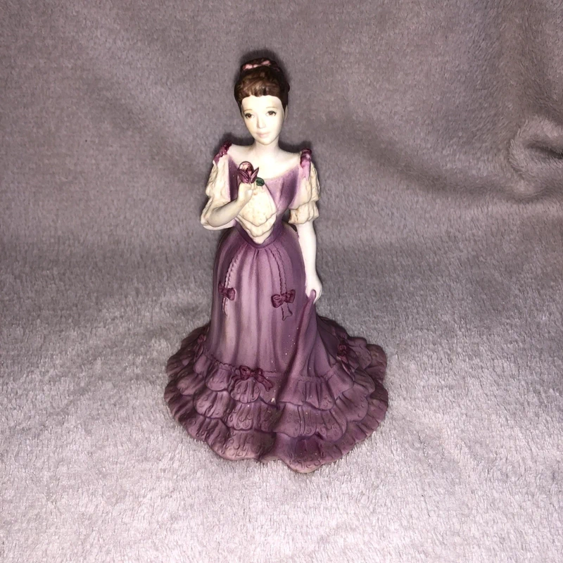 Coalport Beau Monde Isobel Figurine 1998