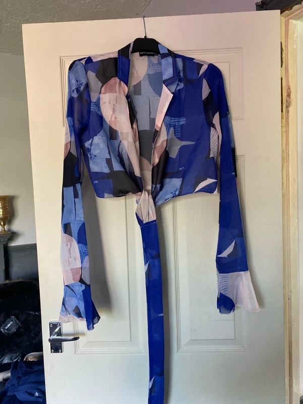 PrettyLittleThing co-ord - Trousers and Top size 10
