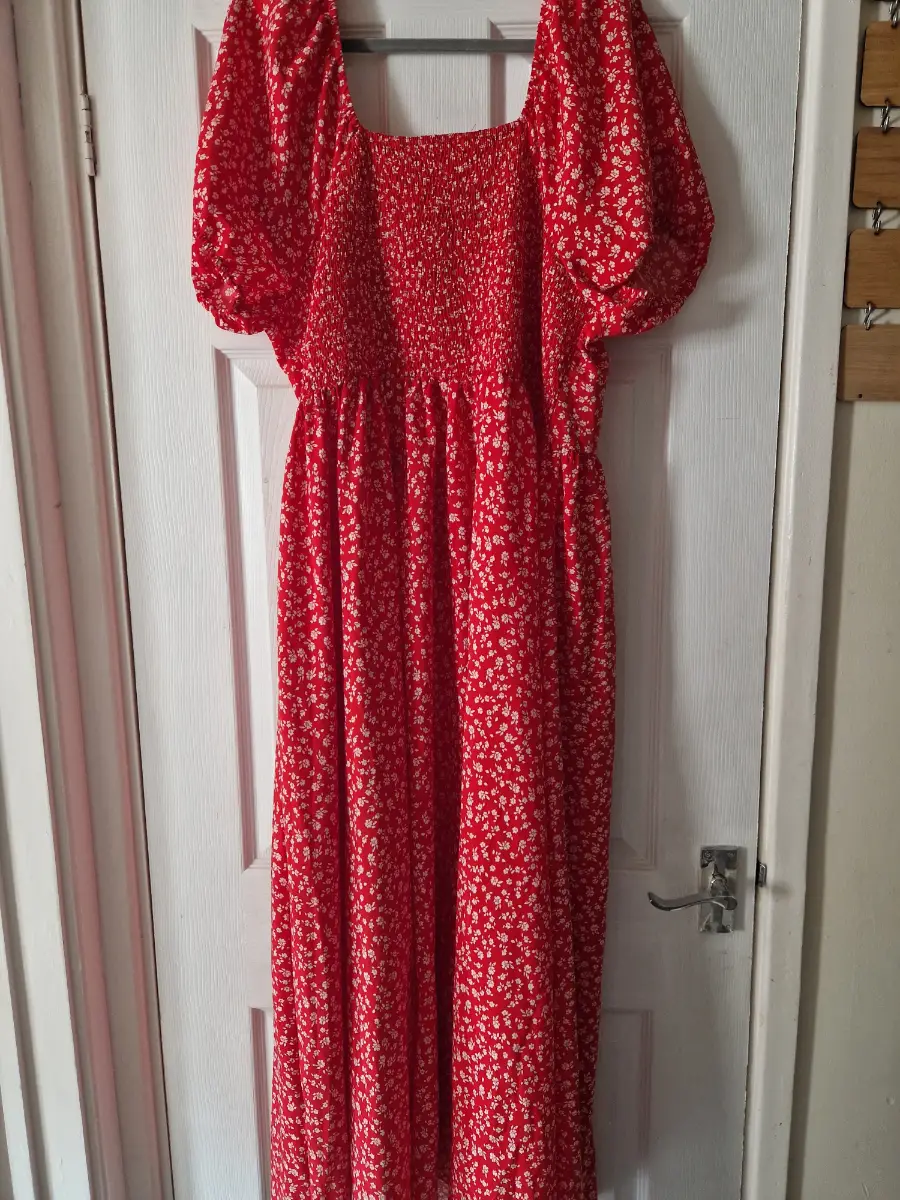 SHEIN red ditsy floral print on/off shoulder dress