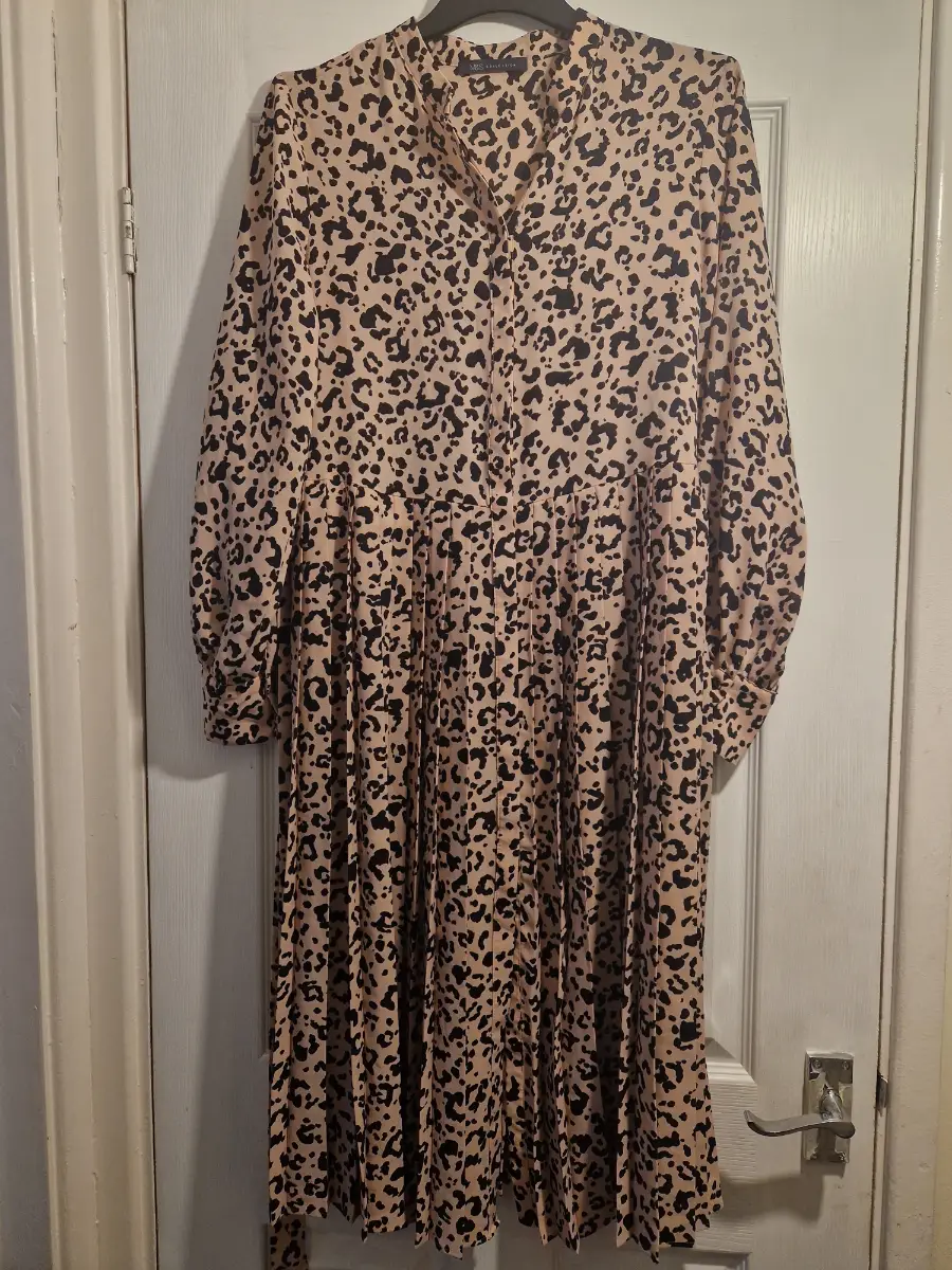Marks & Spencer Holly Willoughby Collection pink leopard print pleated midi dress