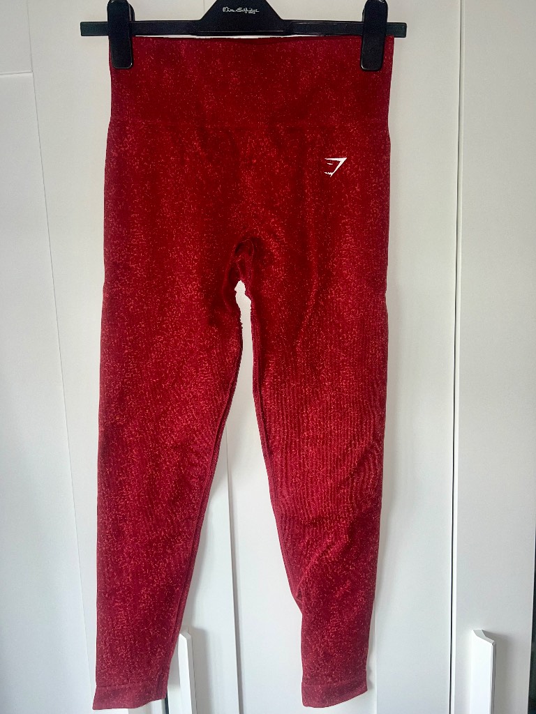 Red Gymshark activewear leggings