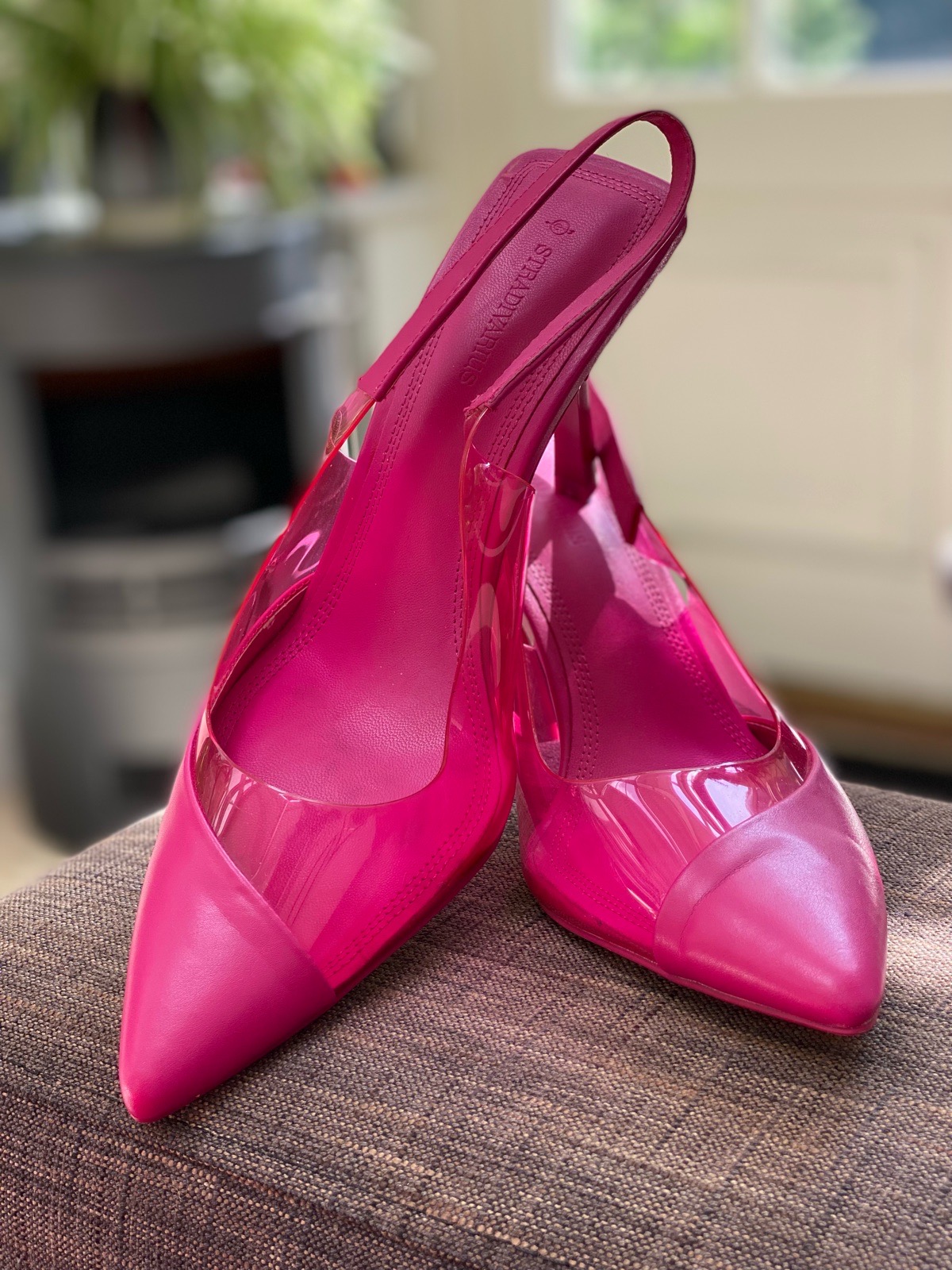 Stradivarius heeled sling back shoes size 6 VGC