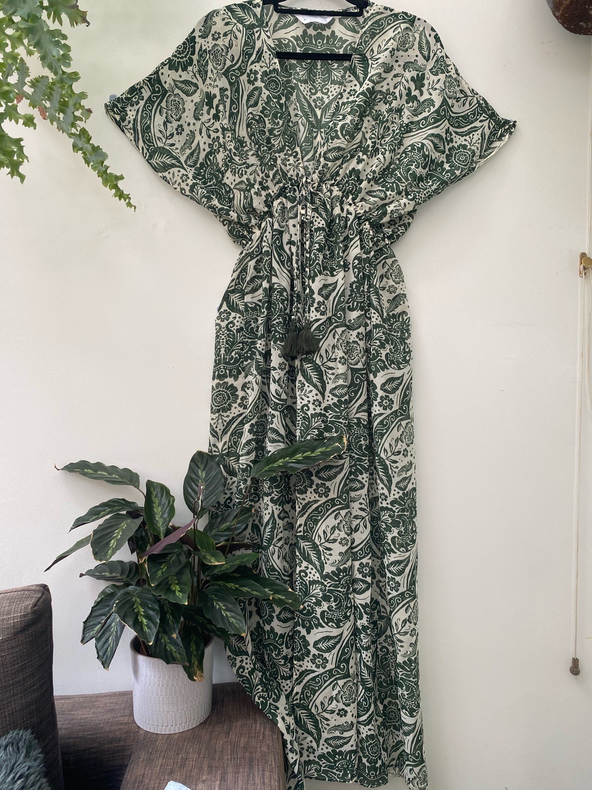 Summer long kimono size 6-8 VGC