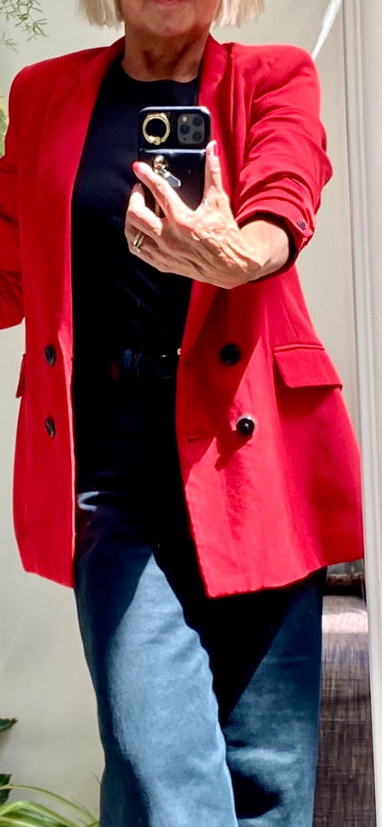 Stradivarius woman’s red lined blazer size 10 VGC