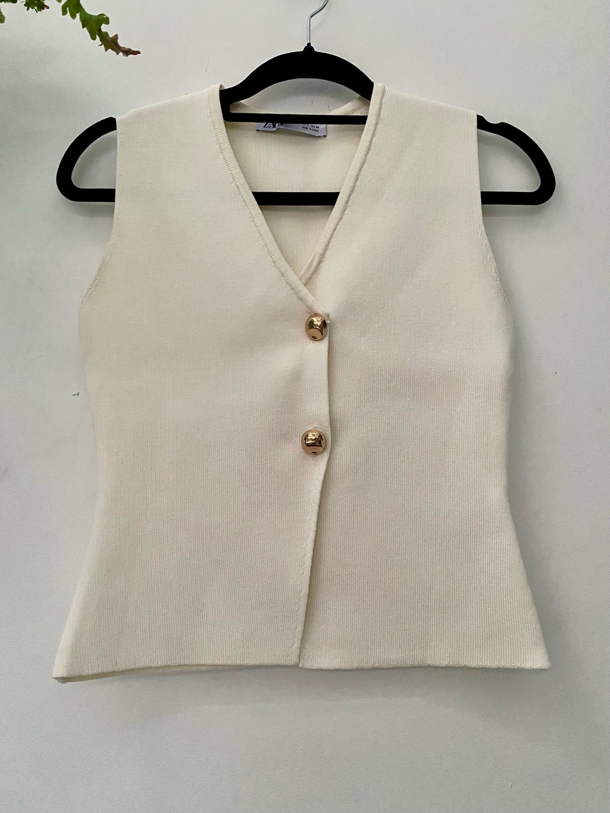 Zara waistcoat / vest top cream size 8 VGC