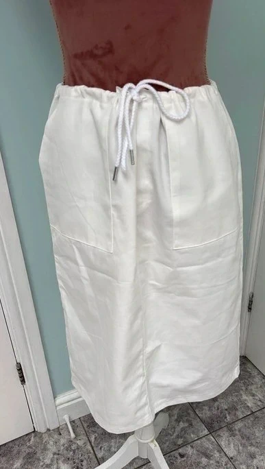 Boohoo Tie Waist knee length Skirt with Pockets size 12