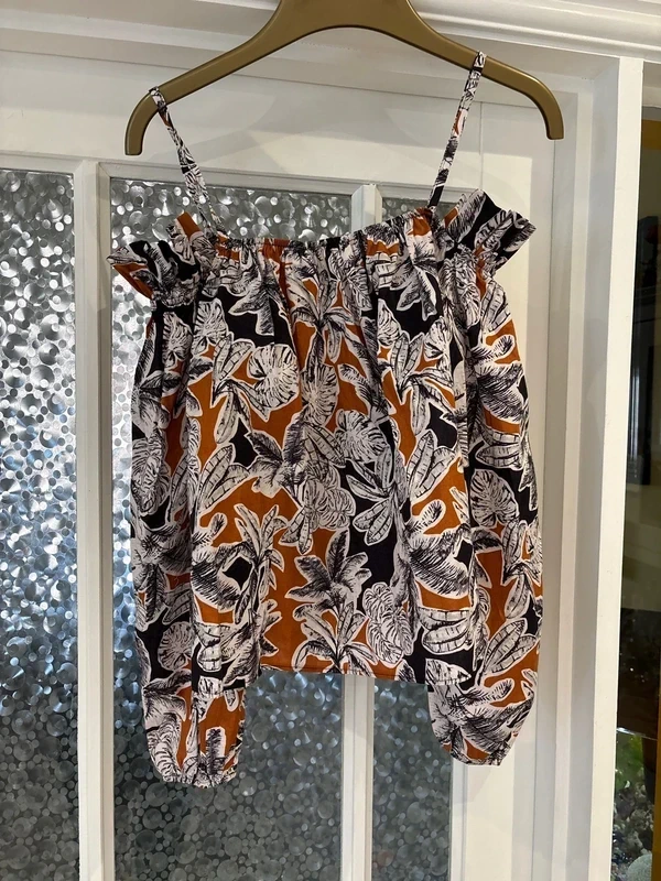 Topshop Leaf Print Cold Shoulder Blouse Size 12