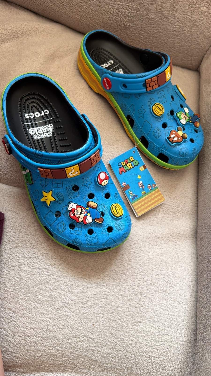 Crocs x Nintendo Super Mario Core Classic Clog Size 4