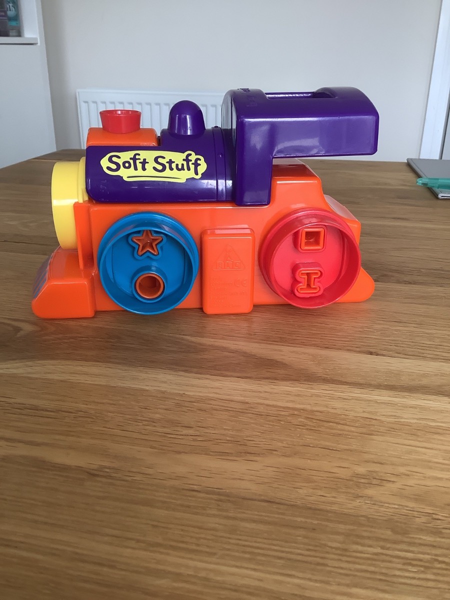 Early Learning Centre Trane Shape Maker